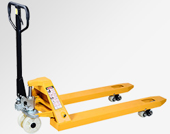 水果冷凍倉庫貨物搬運(yùn)手動叉車